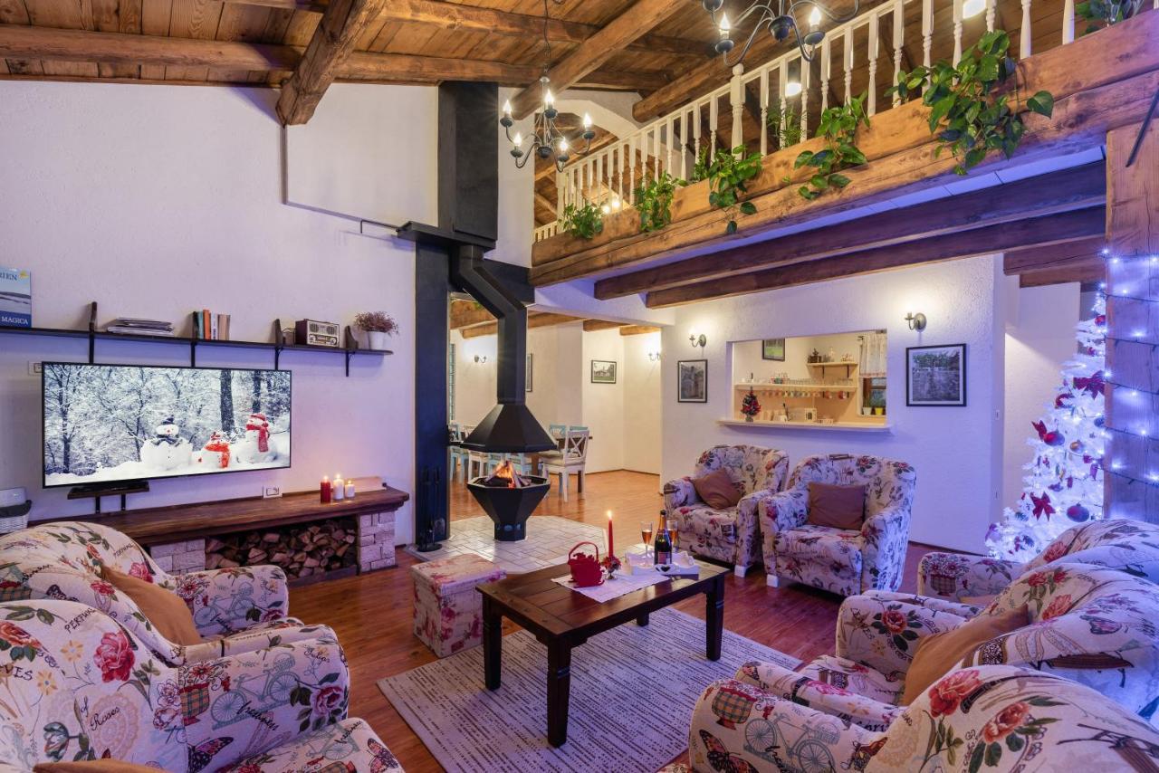 Family Villa Lipica With Private Pool And Jacuzzi Pazin Εξωτερικό φωτογραφία